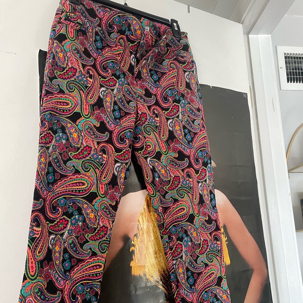 Colorful Paisly skinny Jean style pants size 4